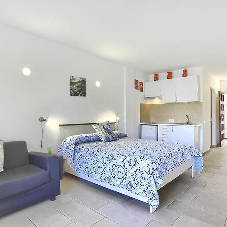 Studio Eldorado In Playa De Las Americas Near The Beach Arona  Exteriér fotografie